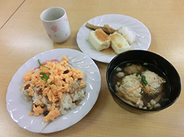 お食事